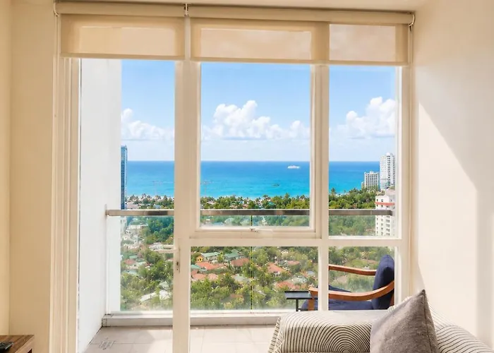 Apartment Newtown 8 Boulevard, Full Sea View, 1 Bedroom & Kitchen, Full Options, Mactan Newtown *
